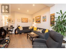 2025 Pennyroyal Crescent, Ottawa, ON K4A0S7 Photo 13