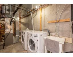 2025 Pennyroyal Crescent, Ottawa, ON K4A0S7 Photo 32