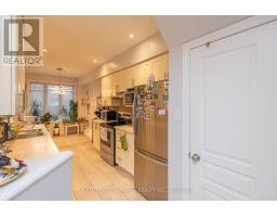 Dining room - 2025 Pennyroyal Crescent, Ottawa, ON K4A0S7 Photo 6