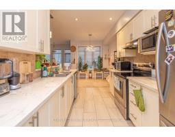 Kitchen - 2025 Pennyroyal Crescent, Ottawa, ON K4A0S7 Photo 7
