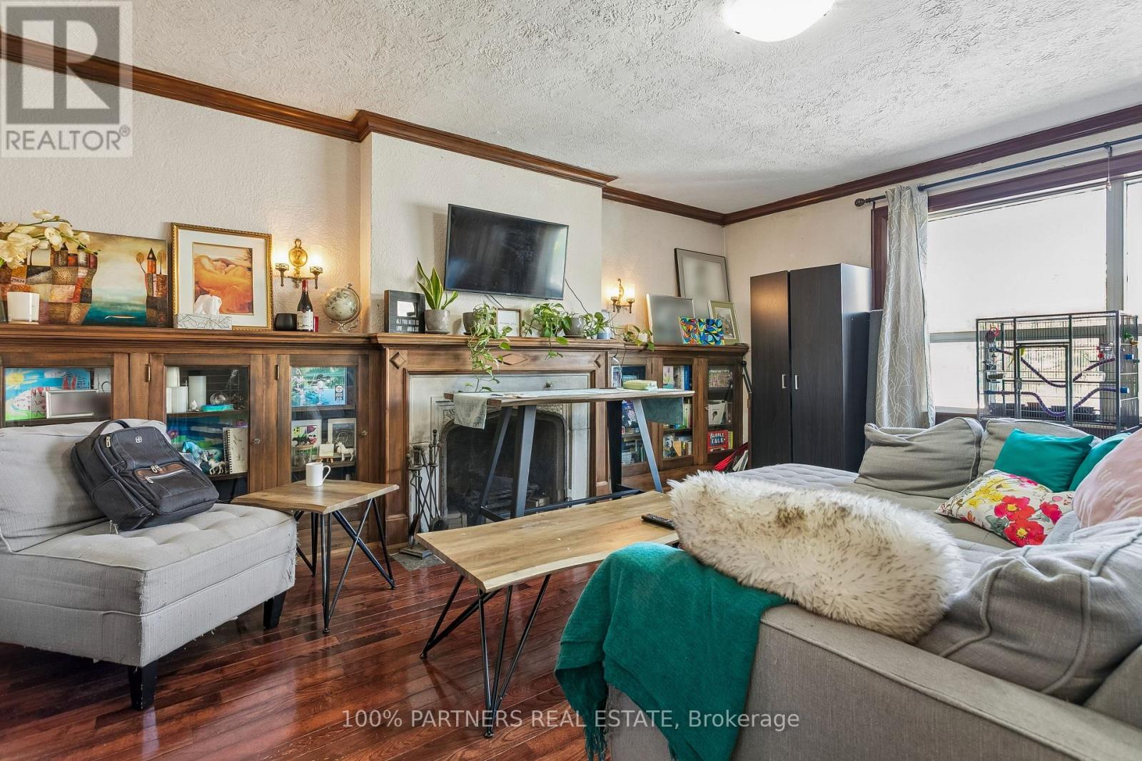 2035-2039 DANFORTH AVENUE, Toronto (Woodbine Corridor) — photo 6