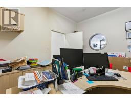 2035-2039 Danforth Avenue, Toronto, ON M4C1J8 Photo 15