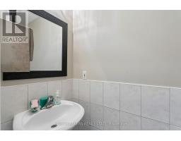 2035-2039 Danforth Avenue, Toronto, ON M4C1J8 Photo 33