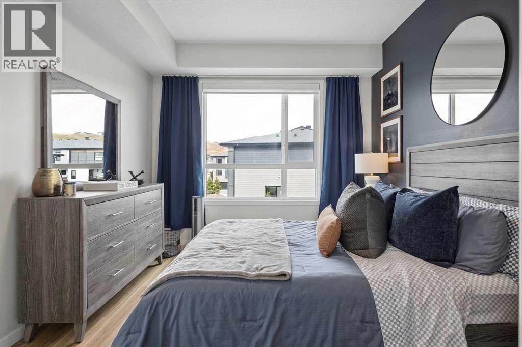 #1303 42 Cranbrook Gardens SE - 22