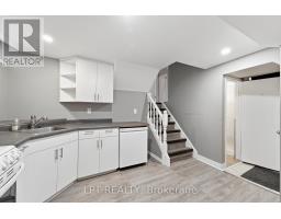 208 Deveron Crescent, London South, ON N5Z4J3 Photo 29