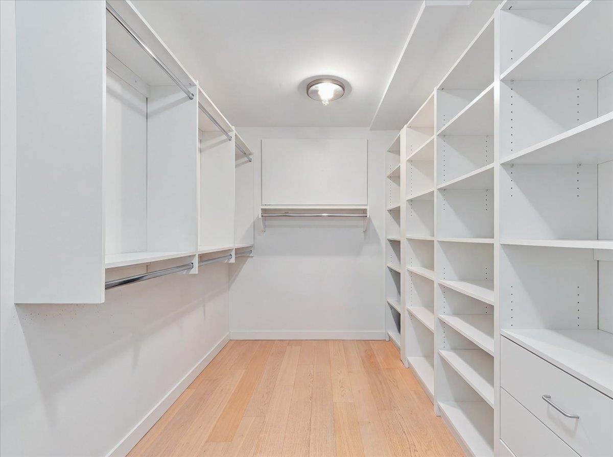 15068 VICTORIA AVENUE, White Rock