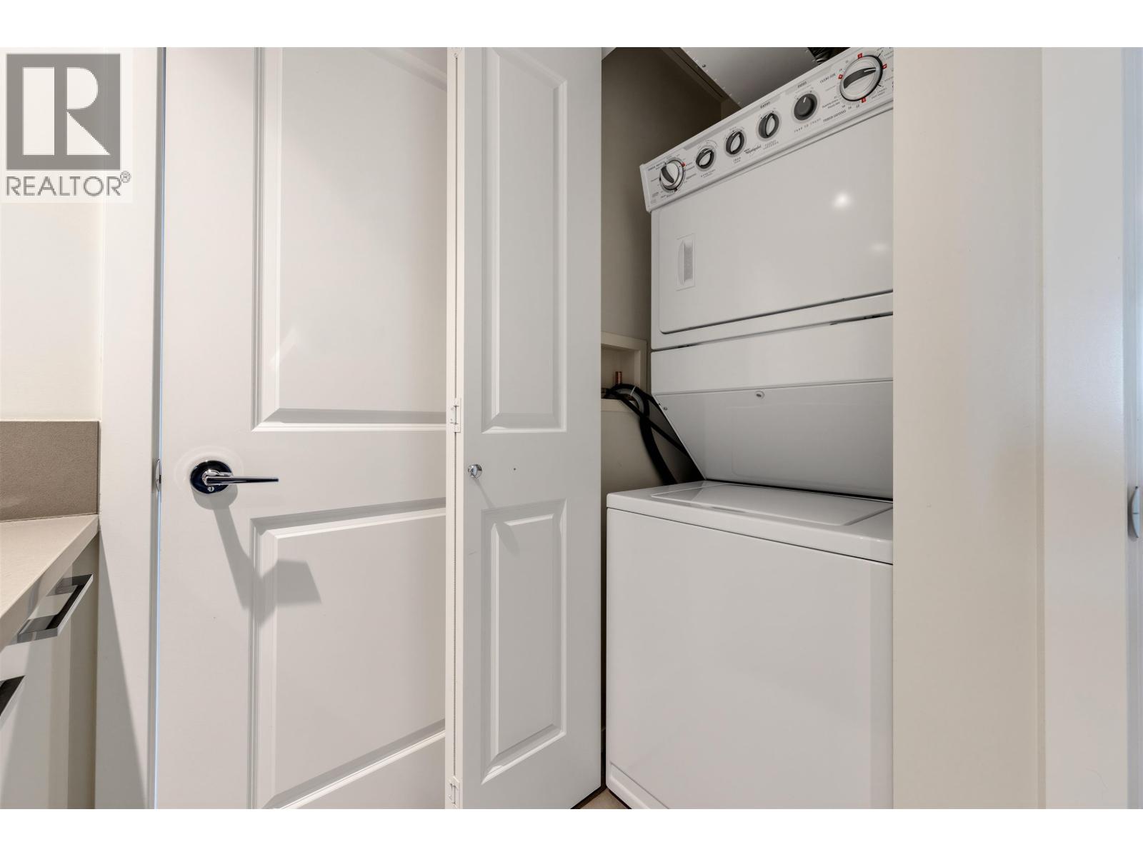 2008 6658 DOW AVENUE, Burnaby - Image 1