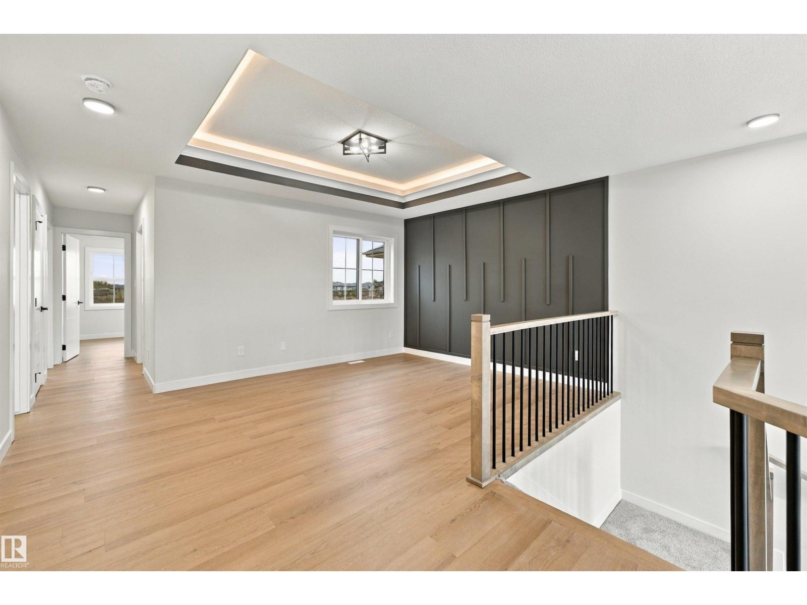 3805 38 Ave - 29