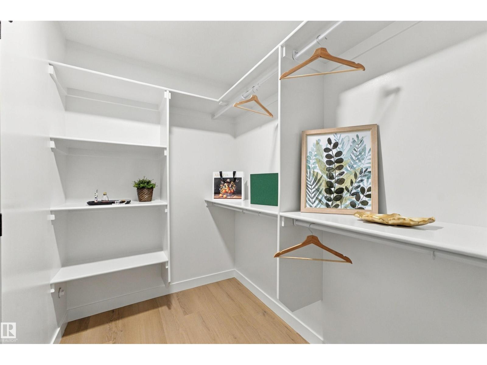 3805 38 Ave - 39