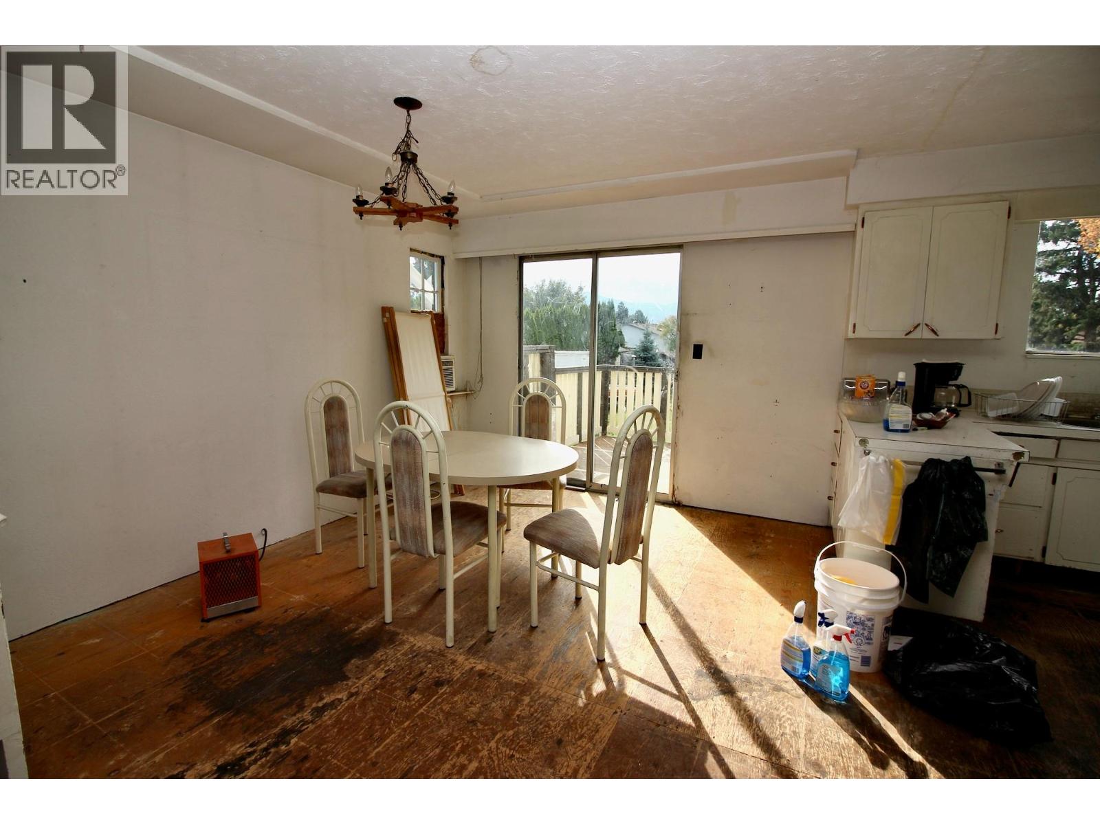  1382 McBride Road Road, Kelowna