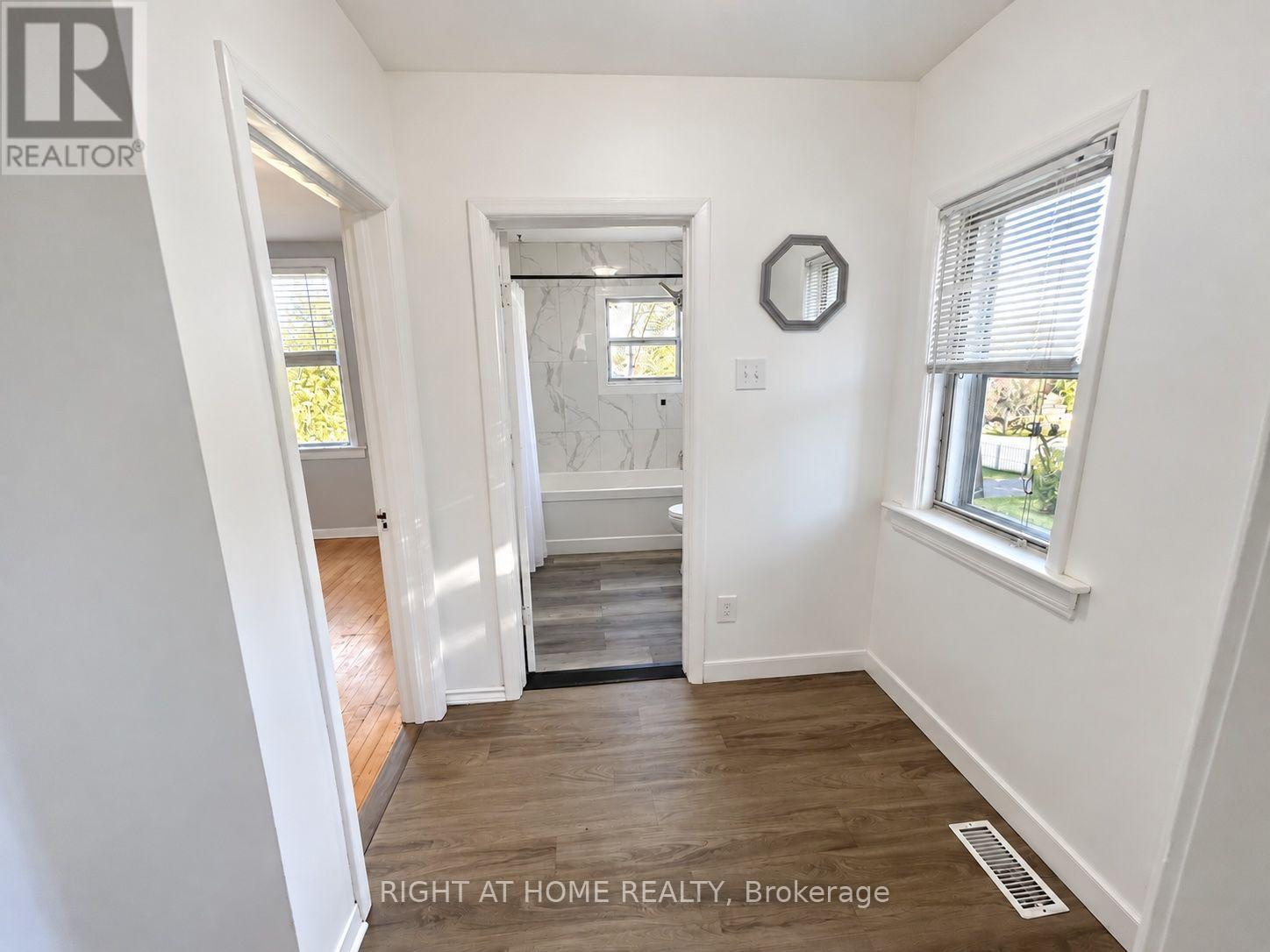 9 RUTTAN STREET - 11
