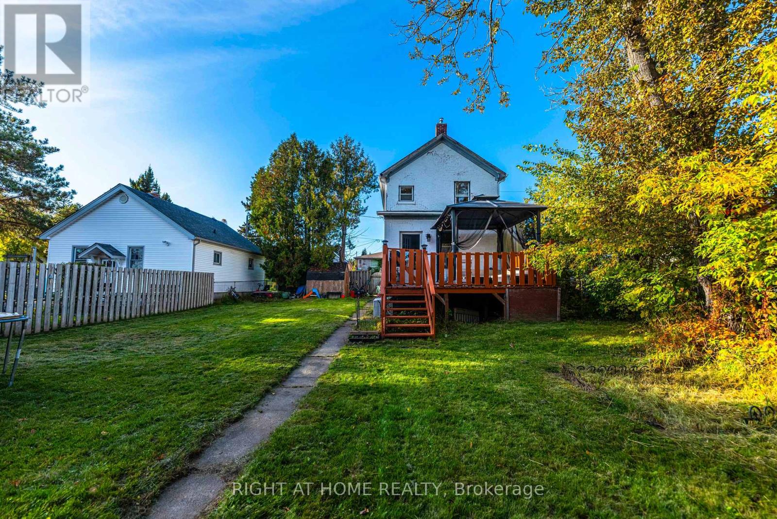 9 RUTTAN STREET - 25