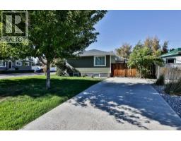 1019 31A Street S - photo 3