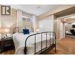 70 Walden Manor SE - photo 38