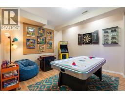 70 Walden Manor SE - photo 32