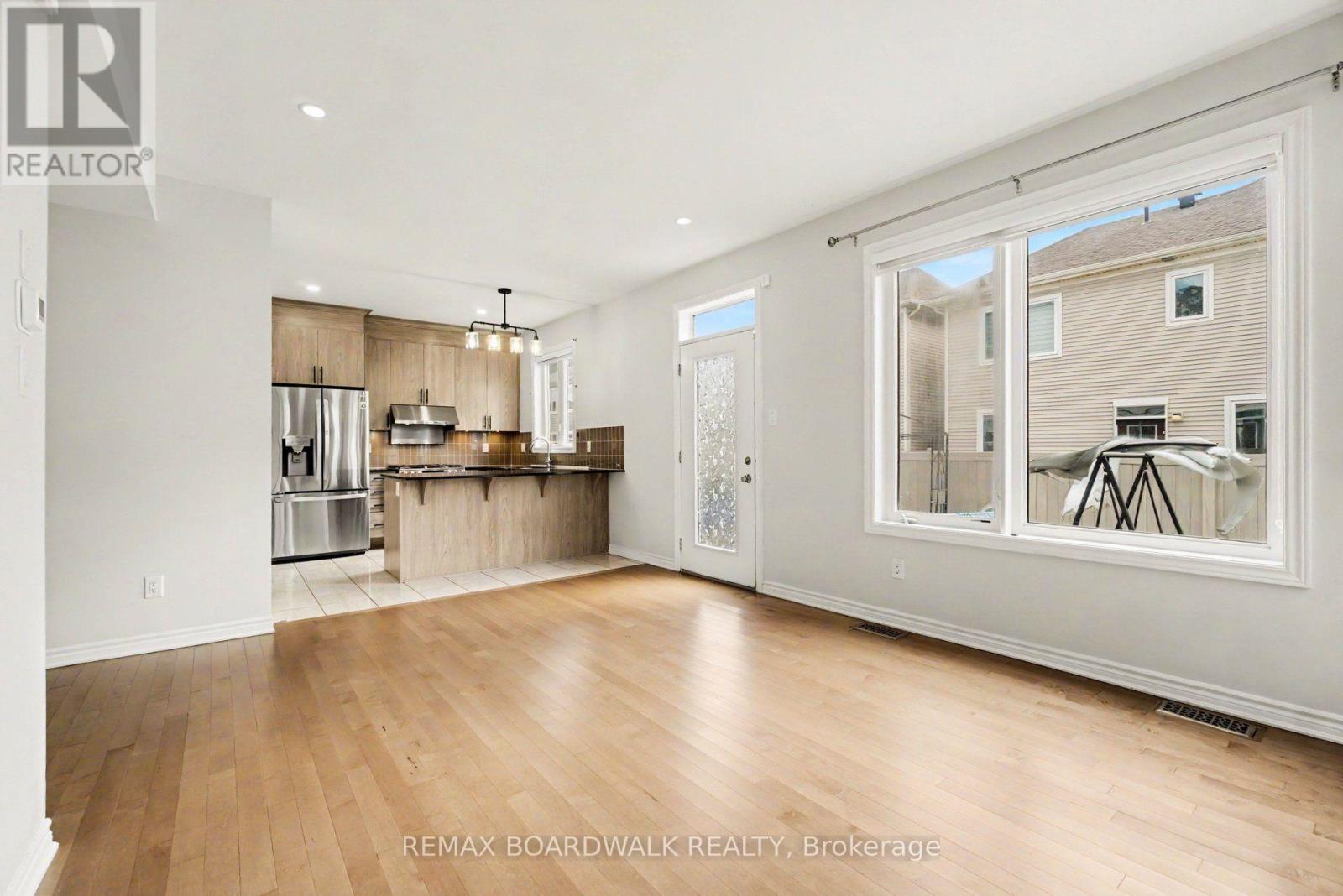 1008 CARDEN LANE, Ottawa — photo 12