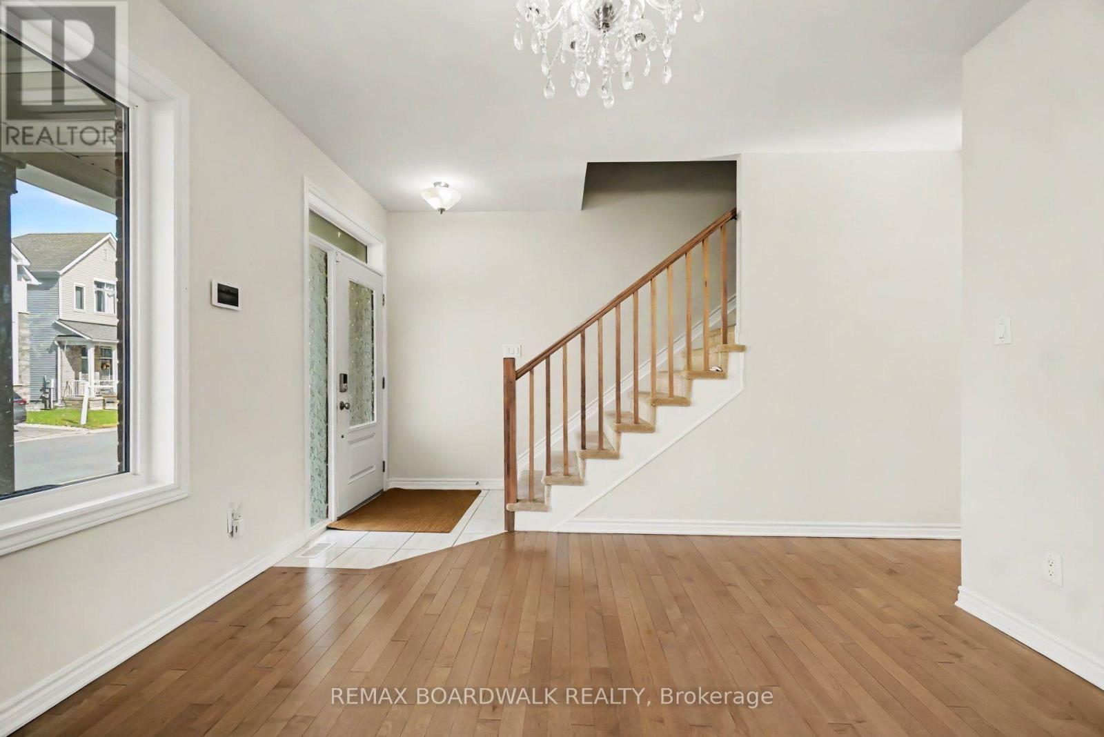 1008 CARDEN LANE, Ottawa — photo 6