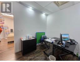 304 - 350 Highway 7 E, Richmond Hill, ON L4B3N2 Photo 10