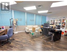 304 - 350 Highway 7 E, Richmond Hill, ON L4B3N2 Photo 8