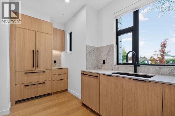 185 5433 OAK STREET, Vancouver - Image 1