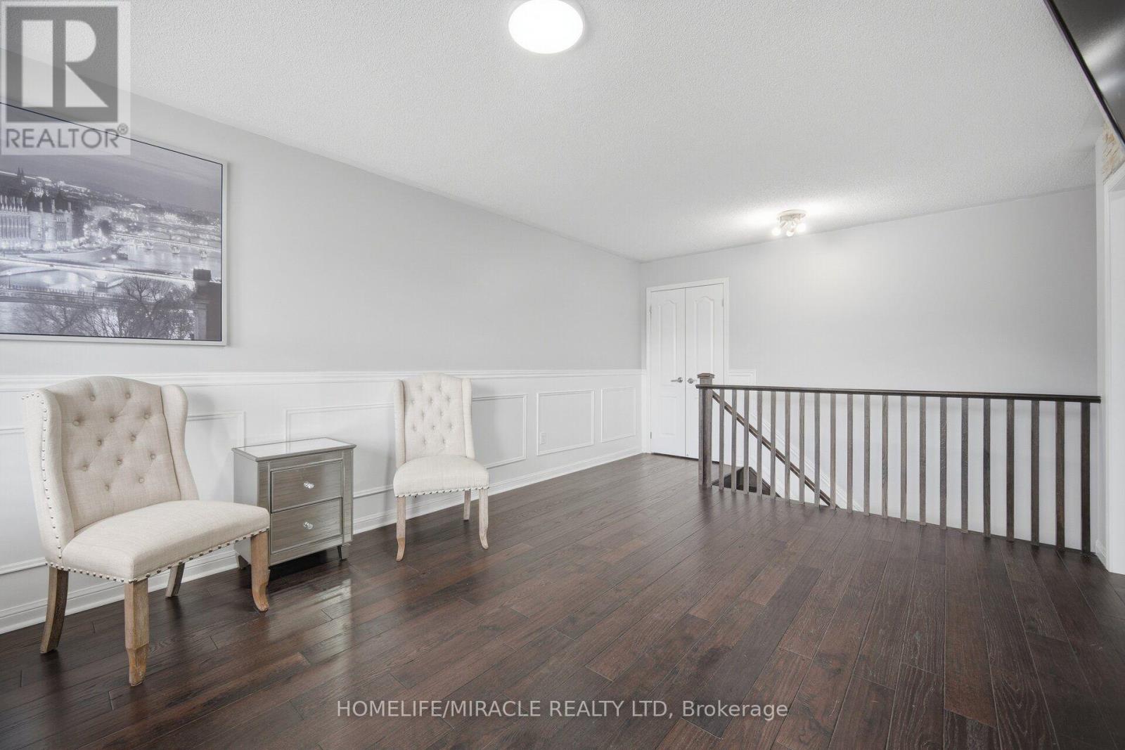 33 Klemscott Road, Brampton, ON photo 18