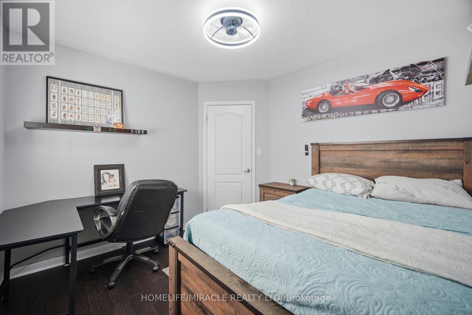 33 Klemscott Road, Brampton, ON photo 26