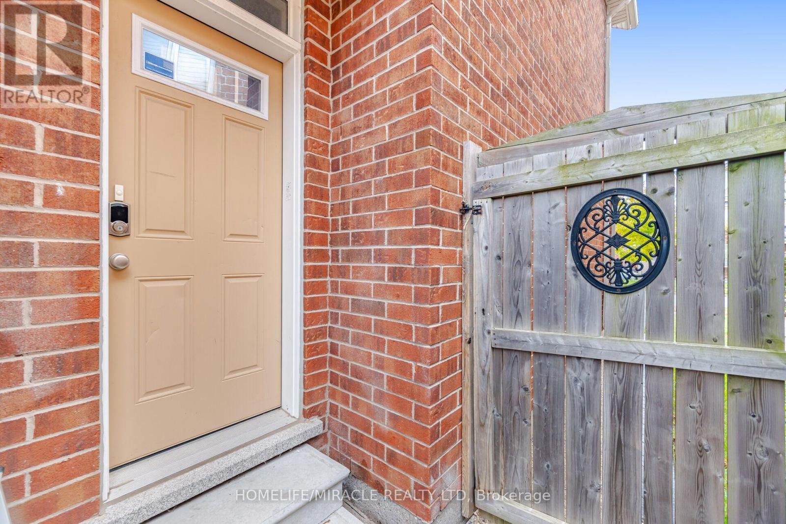 33 Klemscott Road, Brampton, ON photo 29