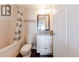 2707 2968 Glen Drive, Coquitlam, BC V3B0C4 Photo 21