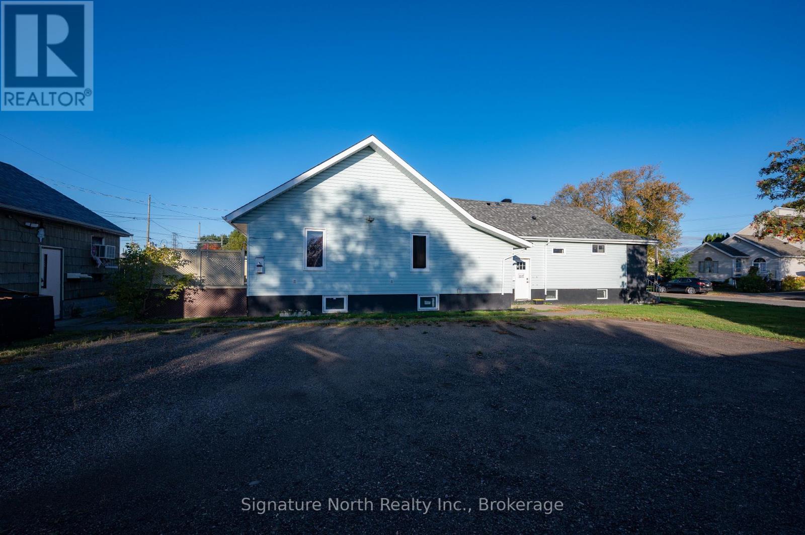 114 CAROLINE STREET - Image 48
