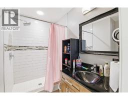 Family room - 51 Nolan Street, Red Deer, AB T4P1Y8 Photo 12
