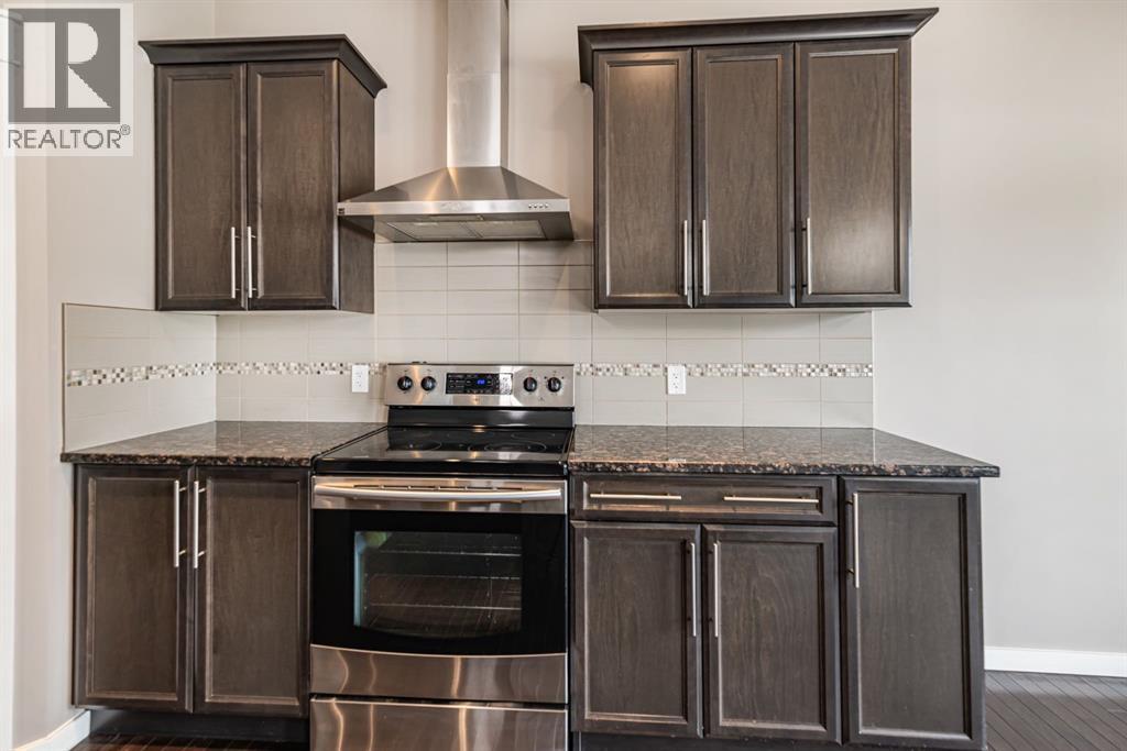 Listing photo – 205 Van Slyke Way, Red Deer