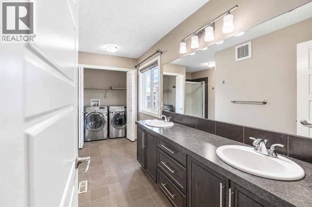 Listing photo – 205 Van Slyke Way, Red Deer