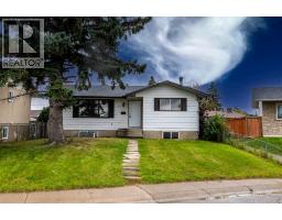 43 Maranda Close NE - photo 1