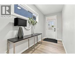 70 Creekside Avenue SW - photo 2