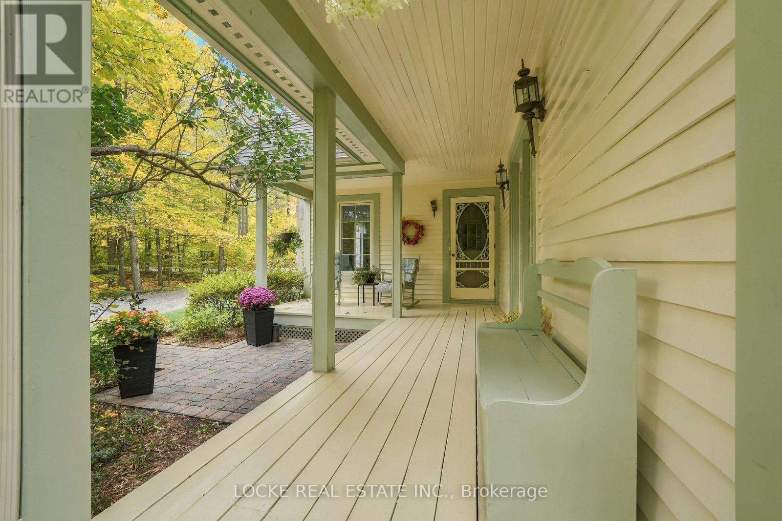2207 Pleasantview Court — photo 36