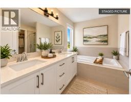 118 Belmont Crescent SW - photo 22