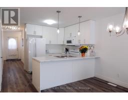 25 Hillside Meadow Drive, Quinte West, ON K8V0J5 Photo 9