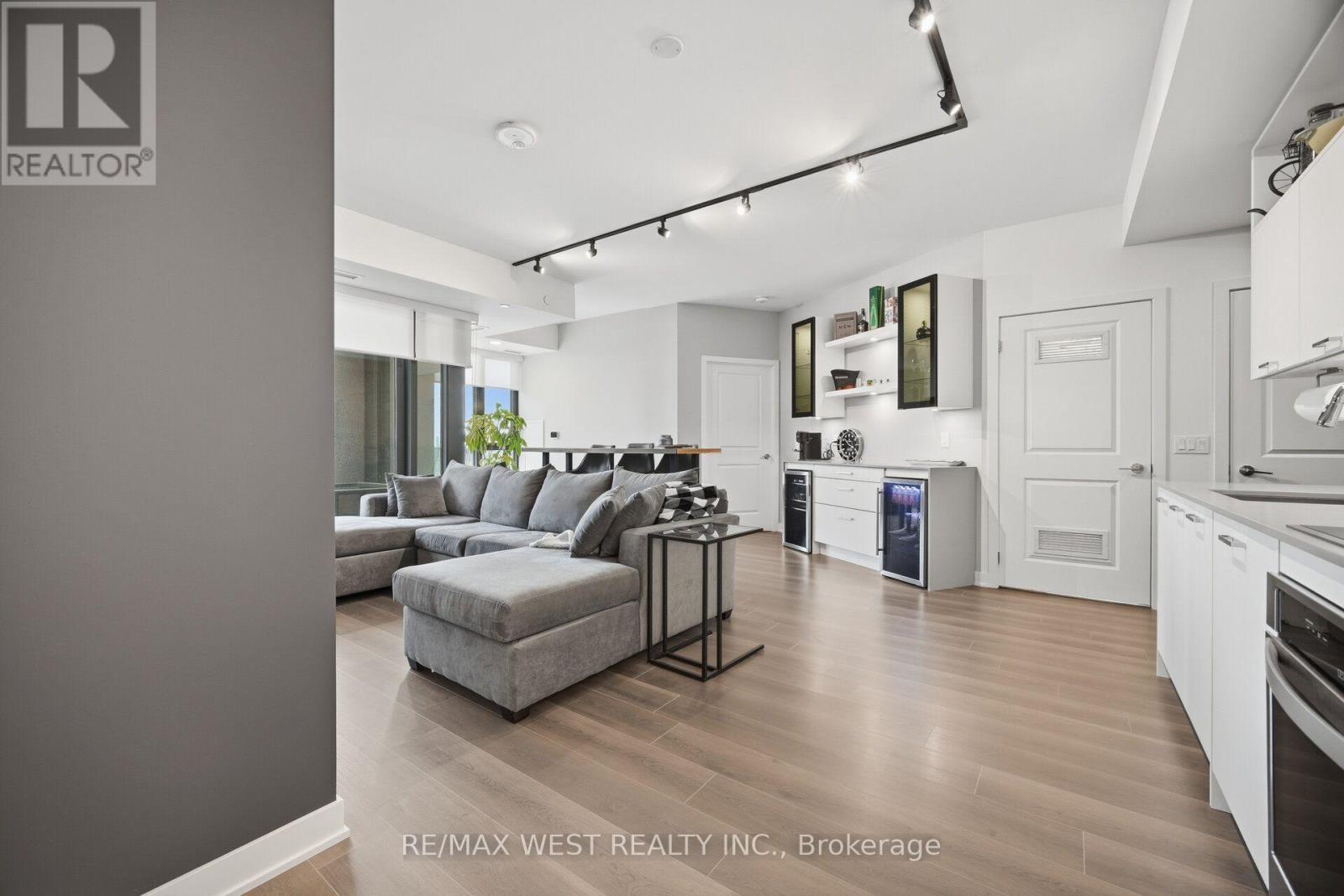 312 - 120 EAGLE ROCK WAY, Vaughan — photo 10