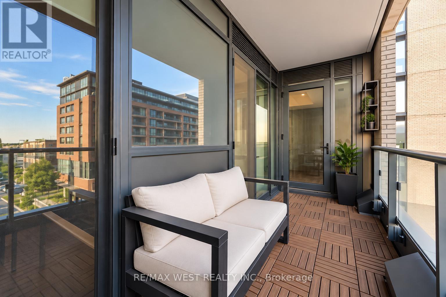 312- 120 Eagle Rock Way, Vaughan, ON photo 39