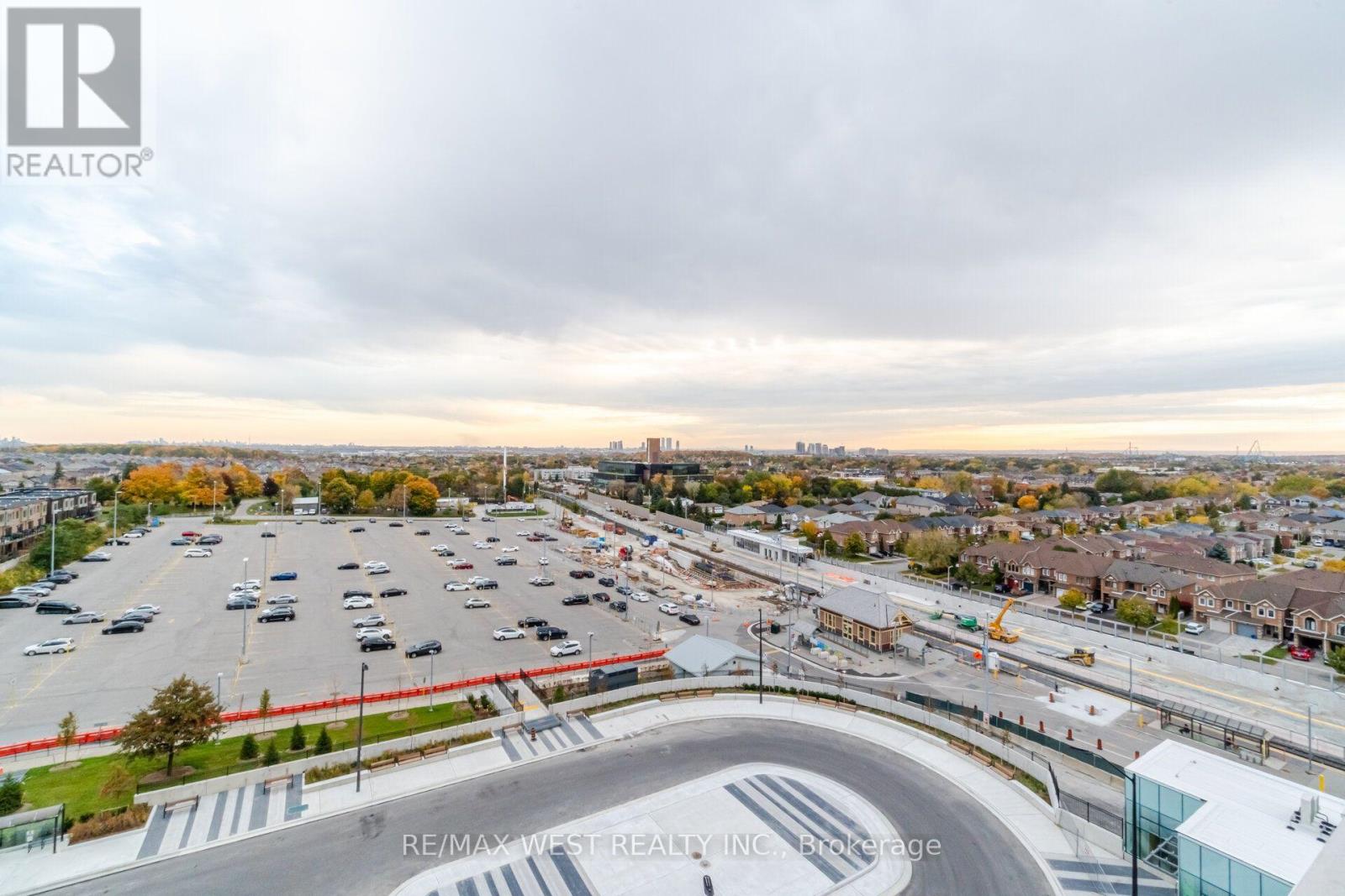 312- 120 Eagle Rock Way, Vaughan, ON photo 46