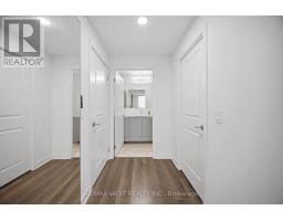 312 - 120 Eagle Rock Way, Vaughan, ON L6A5C2 Photo 25