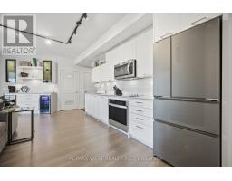 312 - 120 Eagle Rock Way, Vaughan, ON L6A5C2 Photo 8