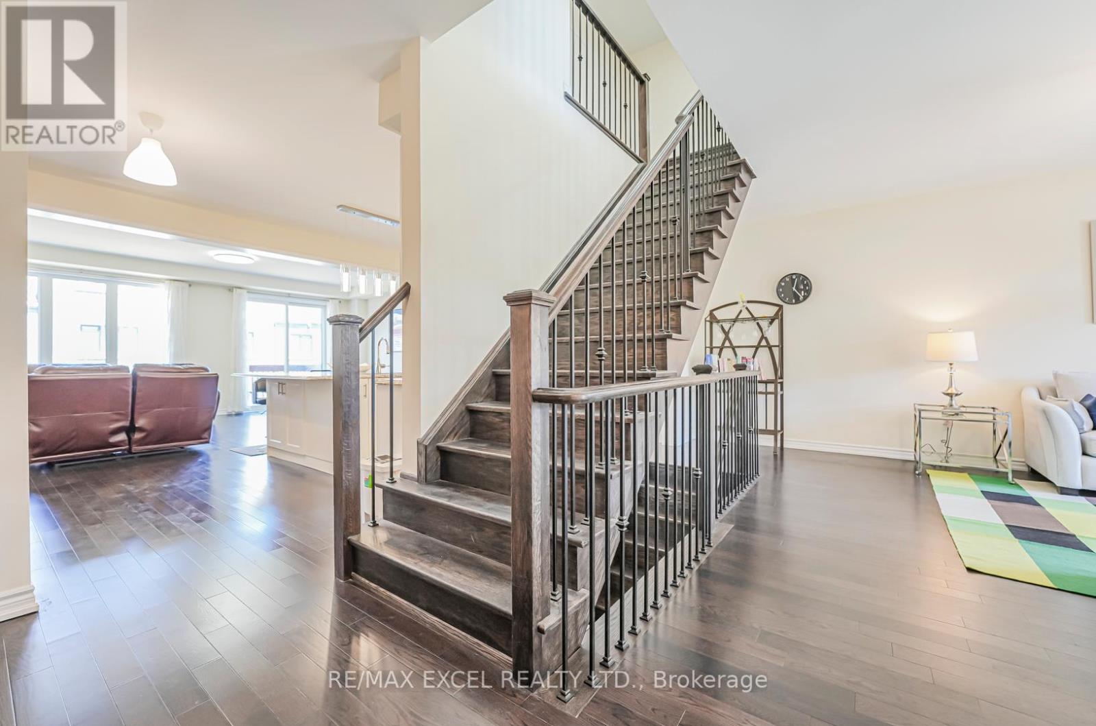 MAIN - 30 VAUDEVILLE DRIVE, Toronto (Alderwood) — photo 10