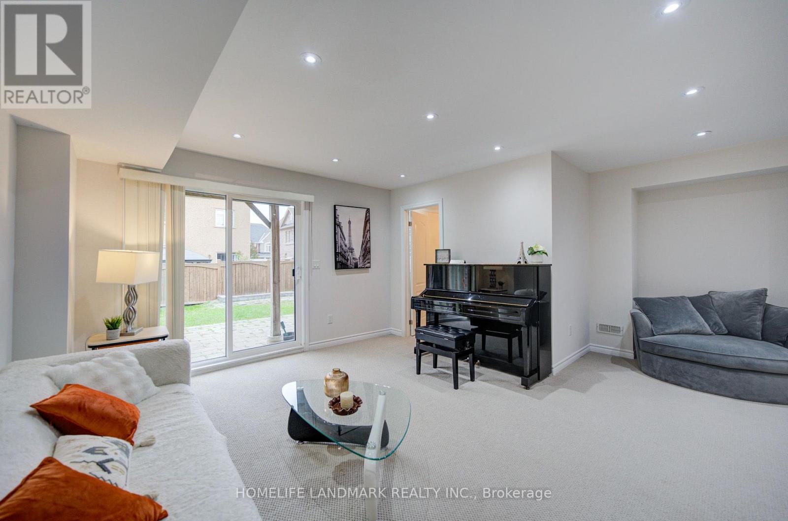 17 Etherington Way — photo 41