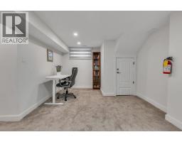 3 Cardiff Drive NW - photo 32
