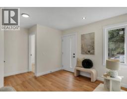 4112 13 Avenue NE - photo 3