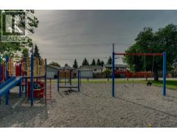4112 13 Avenue NE - photo 39