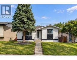 4112 13 Avenue NE - photo 2