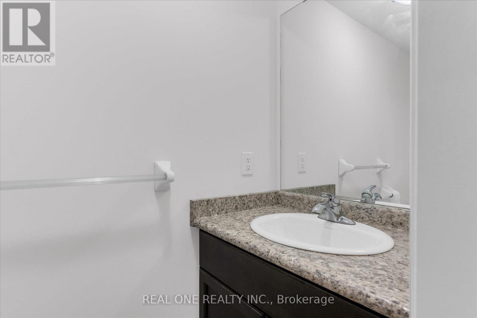 19- 70 Highgate Drive, Hamilton, ON photo 3