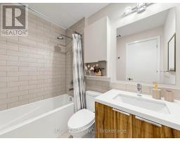 28 Sonic Way, Toronto, ON M3C3Z2 Photo 23